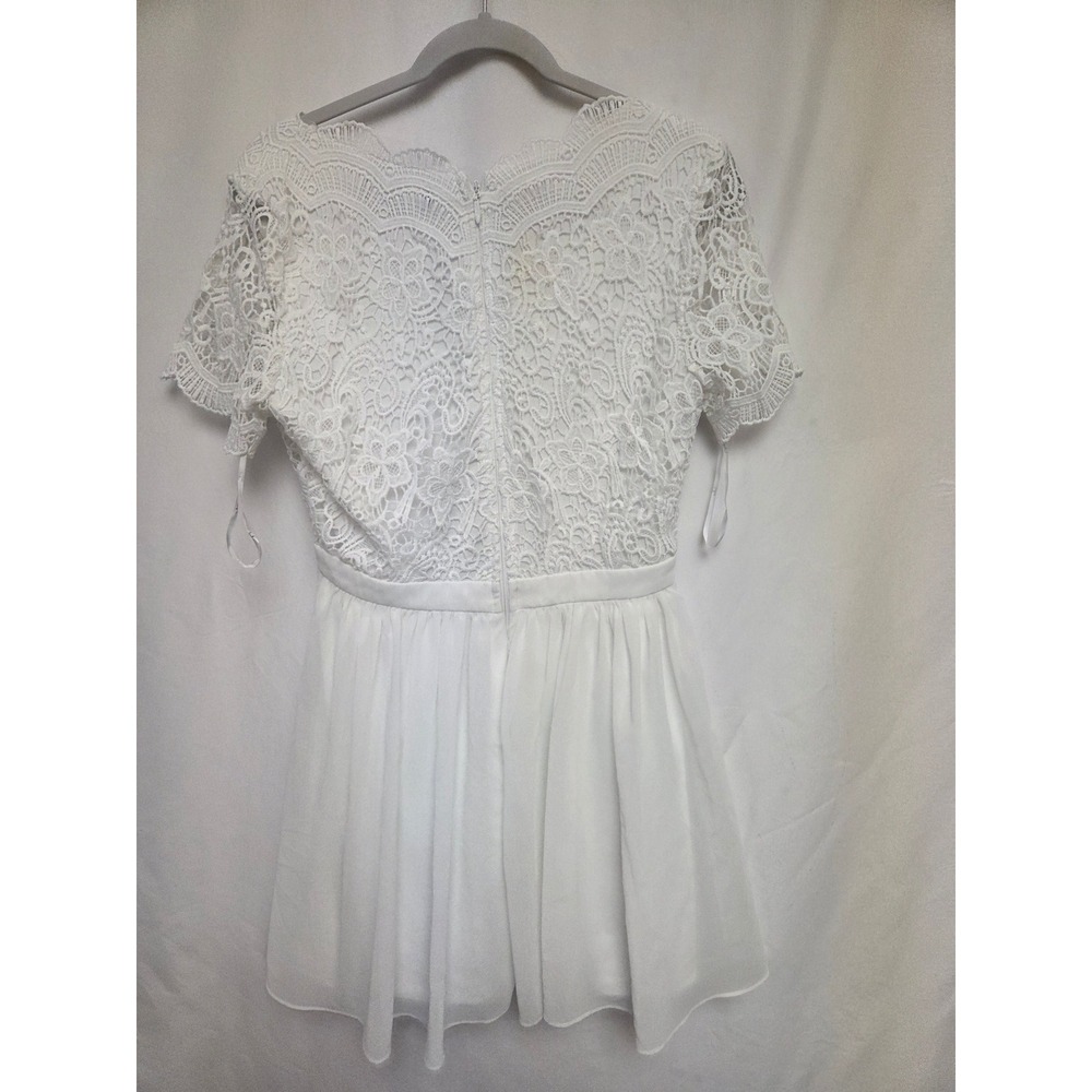 Lulus White Lace Crochet Short Sleeve V Neck Fit‎ Flare Mini Dress Women's L - Picture 3 of 6
